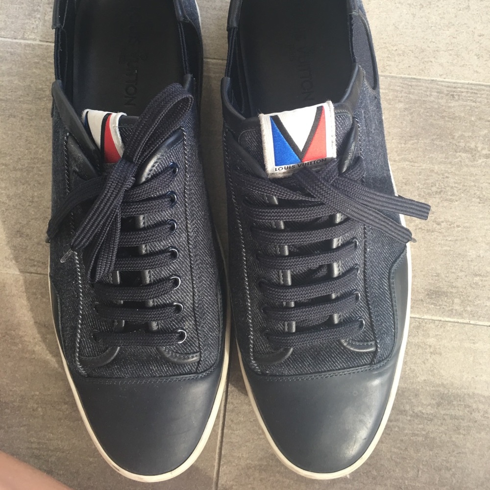 Men’s shoes Louis Vuitton size 9.5